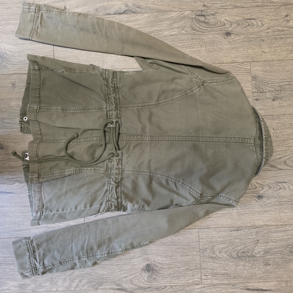 Hollister Olive Green Jacket - Picture 2 of 4